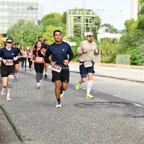 06.09.2026 - CURREX Alsterlauf Dr. Thomas Lammeyer http://msf.ph/oto/10137029 06.09.2026 10:02:24 Laufen 3736, 6093, 6107, 650, 5137, 5556 meine-sportfotos.de