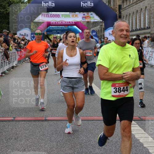 06.09.2026 - CURREX Alsterlauf Strokosch-Dieckow http://msf.ph/oto/10137049 06.09.2026 09:59:19 Ziel 2220, 2367, 2913, 3375, 3600, 3657, 3825, 3844, 3892, 4139, 4158, 4217, 4531, 4748, 4791, 5160, 5249, 5283, 5723, 5735, 5891, 6059, 6144, 6312, 6337, 6443, 6447 meine-sportfotos.de