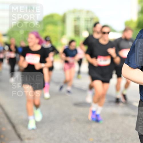 06.09.2026 - CURREX Alsterlauf Dr. Thomas Lammeyer http://msf.ph/oto/10137071 06.09.2026 10:02:28 Laufen  meine-sportfotos.de