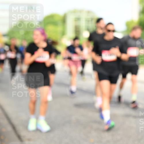 06.09.2026 - CURREX Alsterlauf Dr. Thomas Lammeyer http://msf.ph/oto/10137072 06.09.2026 10:02:28 Laufen  meine-sportfotos.de