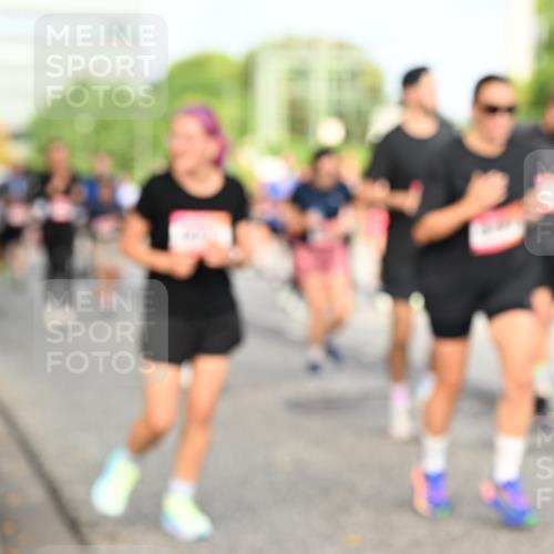 06.09.2026 - CURREX Alsterlauf Dr. Thomas Lammeyer http://msf.ph/oto/10137074 06.09.2026 10:02:28 Laufen  meine-sportfotos.de