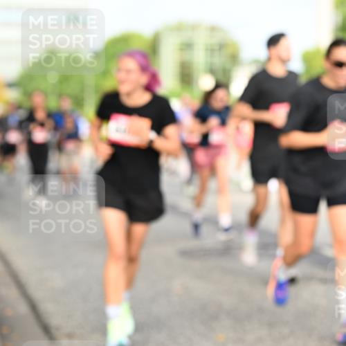 06.09.2026 - CURREX Alsterlauf Dr. Thomas Lammeyer http://msf.ph/oto/10137077 06.09.2026 10:02:28 Laufen  meine-sportfotos.de