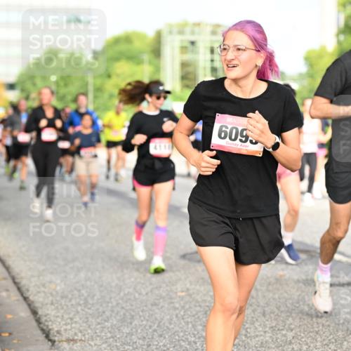 06.09.2026 - CURREX Alsterlauf Dr. Thomas Lammeyer http://msf.ph/oto/10137083 06.09.2026 10:02:29 Laufen 609 meine-sportfotos.de