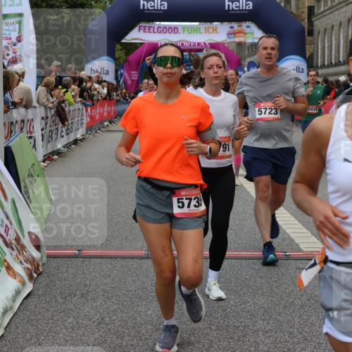 06.09.2026 - CURREX Alsterlauf Strokosch-Dieckow http://msf.ph/oto/10137091 06.09.2026 09:59:21 Ziel 2220, 2367, 2772, 2913, 3535, 3542, 3600, 3657, 3825, 3844, 3892, 4091, 4139, 4158, 4217, 4748, 4791, 5160, 5249, 5723, 5735, 6059, 6312, 6443, 6447 meine-sportfotos.de