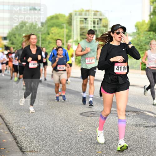 06.09.2026 - CURREX Alsterlauf Dr. Thomas Lammeyer http://msf.ph/oto/10137097 06.09.2026 10:02:30 Laufen 3980, 4500, 3337, 4110, 4545 meine-sportfotos.de