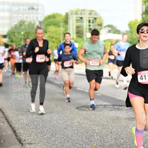 06.09.2026 - CURREX Alsterlauf Dr. Thomas Lammeyer http://msf.ph/oto/10137104 06.09.2026 10:02:31 Laufen 3980, 3337, 4110, 4545 meine-sportfotos.de
