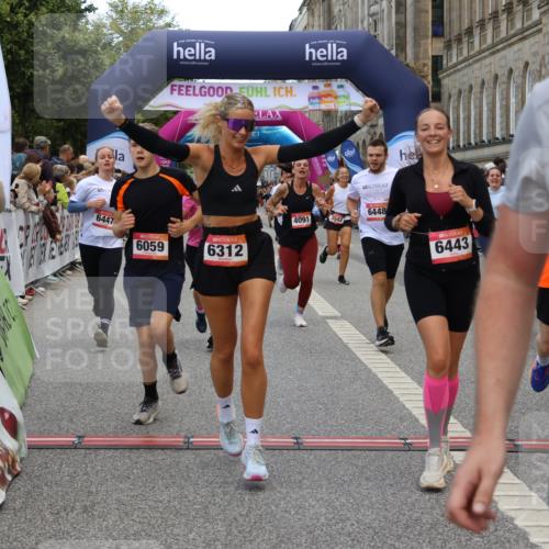 06.09.2026 - CURREX Alsterlauf Strokosch-Dieckow http://msf.ph/oto/10137149 06.09.2026 09:59:23 Ziel 2220, 2367, 2772, 3535, 3542, 3600, 3657, 3844, 3892, 4091, 4139, 4158, 4217, 4748, 4791, 5160, 5249, 5723, 5735, 6059, 6312, 6443, 6447 meine-sportfotos.de