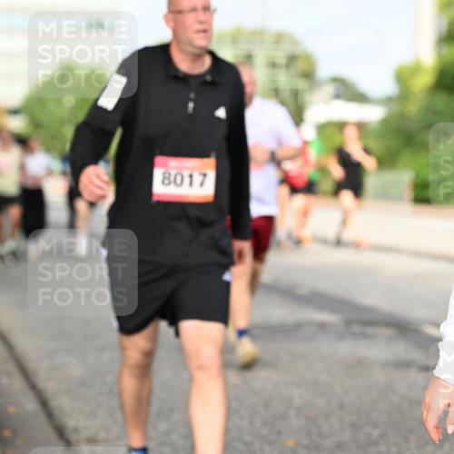 06.09.2026 - CURREX Alsterlauf Dr. Thomas Lammeyer http://msf.ph/oto/10137233 06.09.2026 10:02:43 Laufen 8017 meine-sportfotos.de