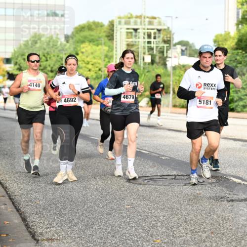 06.09.2026 - CURREX Alsterlauf Dr. Thomas Lammeyer http://msf.ph/oto/10137264 06.09.2026 10:02:46 Laufen 4140, 4140, 5181, 4692, 4679, 01, 4871 meine-sportfotos.de