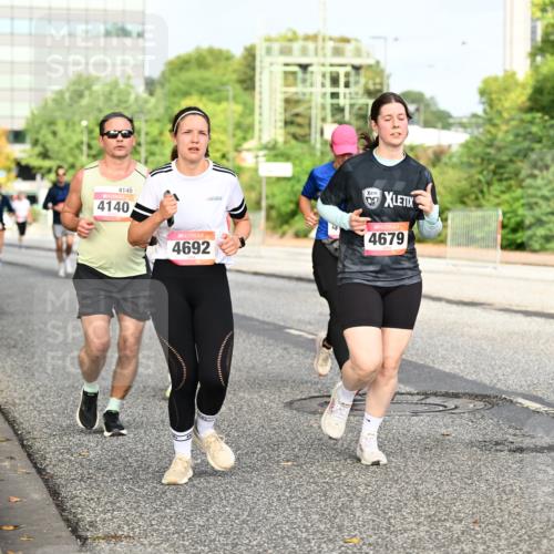 06.09.2026 - CURREX Alsterlauf Dr. Thomas Lammeyer http://msf.ph/oto/10137276 06.09.2026 10:02:47 Laufen 4140, 4140, 4692, 07, 4679, 12, 5 meine-sportfotos.de