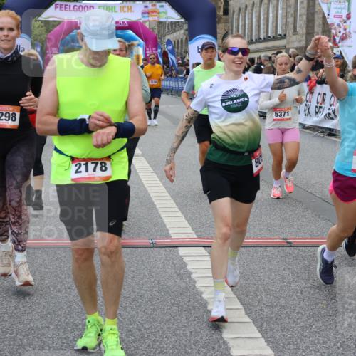 06.09.2026 - CURREX Alsterlauf Strokosch-Dieckow http://msf.ph/oto/10137289 06.09.2026 10:13:20 Ziel 2178, 2215, 2218, 2685, 2822, 2929, 2967, 2971, 3342, 3434, 3438, 3516, 5371, 5372, 6297, 6298, 6402, 6478, 8059, 8075, 8130, 8313 meine-sportfotos.de