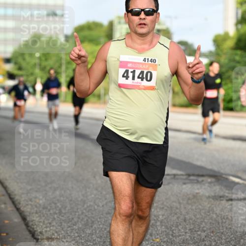 06.09.2026 - CURREX Alsterlauf Dr. Thomas Lammeyer http://msf.ph/oto/10137299 06.09.2026 10:02:49 Laufen 4140, 4140, 407 meine-sportfotos.de