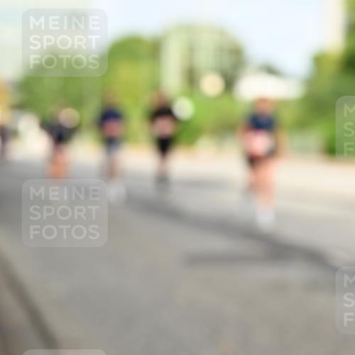 06.09.2026 - CURREX Alsterlauf Dr. Thomas Lammeyer http://msf.ph/oto/10137314 06.09.2026 10:02:51 Laufen  meine-sportfotos.de