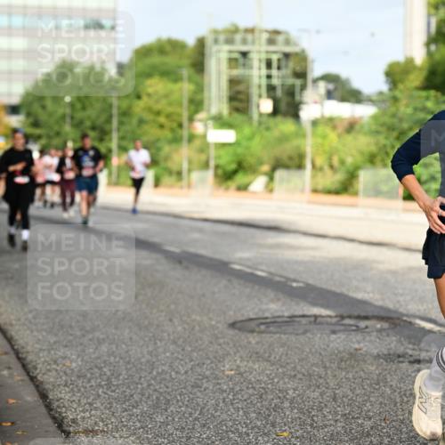 06.09.2026 - CURREX Alsterlauf Dr. Thomas Lammeyer http://msf.ph/oto/10137356 06.09.2026 10:02:55 Laufen 254 meine-sportfotos.de