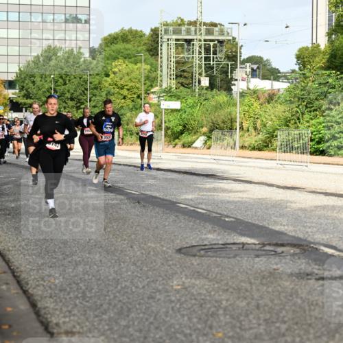 06.09.2026 - CURREX Alsterlauf Dr. Thomas Lammeyer http://msf.ph/oto/10137377 06.09.2026 10:02:57 Laufen 743, 296, 2005, 3531, 2270 meine-sportfotos.de