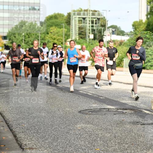 06.09.2026 - CURREX Alsterlauf Dr. Thomas Lammeyer http://msf.ph/oto/10137435 06.09.2026 10:03:04 Laufen 1533, 5069, 2934, 5001, 5951, 5167, 2963, 2270 meine-sportfotos.de