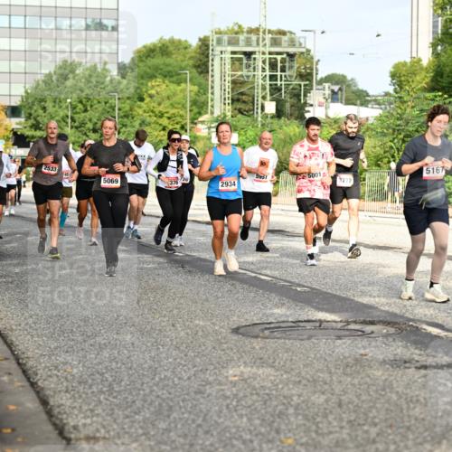 06.09.2026 - CURREX Alsterlauf Dr. Thomas Lammeyer http://msf.ph/oto/10137438 06.09.2026 10:03:05 Laufen 2533, 5167, 2532, 45, 5951, 5001, 8306, 5069, 3772, 376, 2934, 2963 meine-sportfotos.de