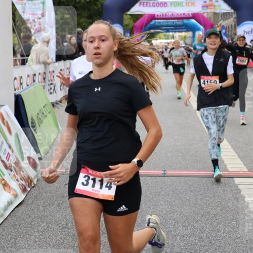 06.09.2026 - CURREX Alsterlauf Strokosch-Dieckow http://msf.ph/oto/10137471 06.09.2026 10:13:28 Ziel 2215, 2601, 2929, 2967, 3061, 3114, 3342, 3516, 3859, 4150, 5371, 5372, 5688, 6402, 8026 meine-sportfotos.de