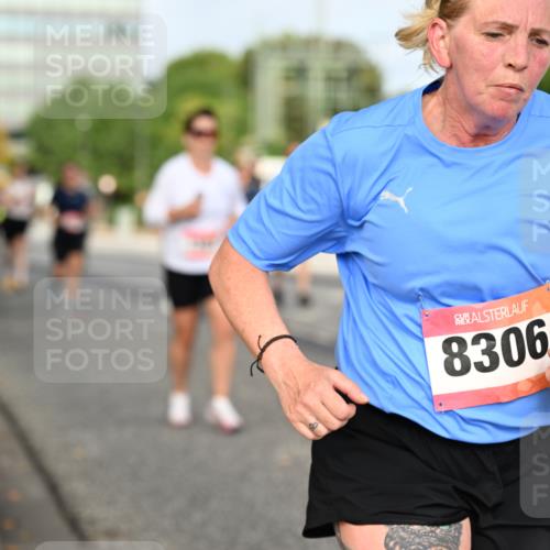 06.09.2026 - CURREX Alsterlauf Dr. Thomas Lammeyer http://msf.ph/oto/10137523 06.09.2026 10:03:12 Laufen 8306 meine-sportfotos.de