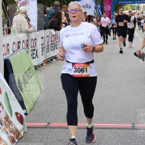 06.09.2026 - CURREX Alsterlauf Strokosch-Dieckow http://msf.ph/oto/10137524 06.09.2026 10:13:32 Ziel 2601, 3061, 3114, 3168, 3186, 3187, 3643, 3859, 4150, 5688, 8026 meine-sportfotos.de