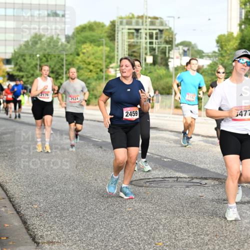 06.09.2026 - CURREX Alsterlauf Dr. Thomas Lammeyer http://msf.ph/oto/10137549 06.09.2026 10:03:16 Laufen 2176, 2524, 2459, 3142, 477, 5937 meine-sportfotos.de