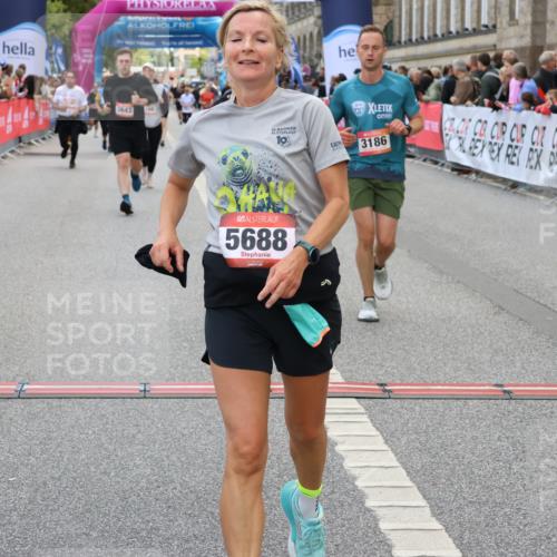 06.09.2026 - CURREX Alsterlauf Strokosch-Dieckow http://msf.ph/oto/10137565 06.09.2026 10:13:33 Ziel 2601, 3061, 3114, 3168, 3186, 3187, 3643, 3859, 4150, 5688, 8026 meine-sportfotos.de