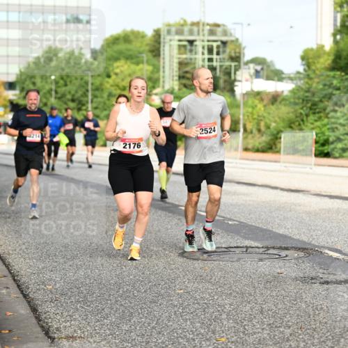 06.09.2026 - CURREX Alsterlauf Dr. Thomas Lammeyer http://msf.ph/oto/10137574 06.09.2026 10:03:19 Laufen 2524, 2176, 552 meine-sportfotos.de