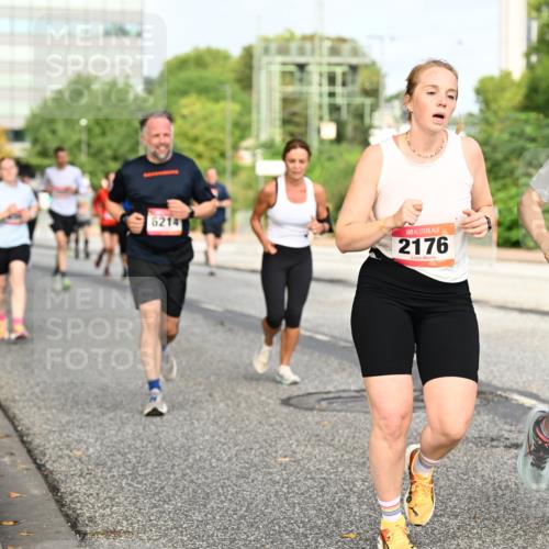 06.09.2026 - CURREX Alsterlauf Dr. Thomas Lammeyer http://msf.ph/oto/10137594 06.09.2026 10:03:21 Laufen 6214, 2176, 2524 meine-sportfotos.de