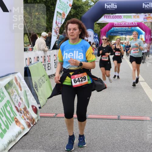 06.09.2026 - CURREX Alsterlauf Strokosch-Dieckow http://msf.ph/oto/10137634 06.09.2026 10:13:44 Ziel 2596, 2941, 3168, 3467, 4184, 4416, 5938, 6348, 6429, 8040 meine-sportfotos.de
