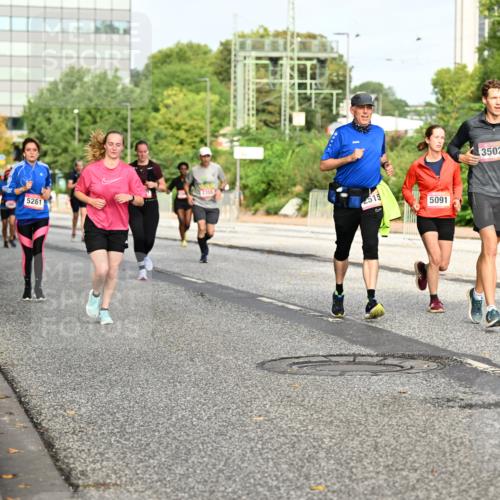 06.09.2026 - CURREX Alsterlauf Dr. Thomas Lammeyer http://msf.ph/oto/10137645 06.09.2026 10:03:26 Laufen 2355, 5261, 515, 5091, 3502, 3500 meine-sportfotos.de