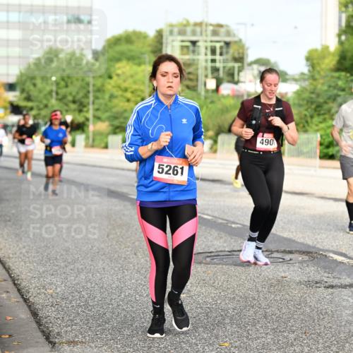 06.09.2026 - CURREX Alsterlauf Dr. Thomas Lammeyer http://msf.ph/oto/10137682 06.09.2026 10:03:30 Laufen 5261, 490, 2355 meine-sportfotos.de
