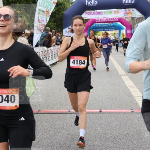 06.09.2026 - CURREX Alsterlauf Strokosch-Dieckow http://msf.ph/oto/10137683 06.09.2026 10:13:47 Ziel 2596, 2941, 3017, 3467, 3558, 4184, 4416, 5843, 5938, 6348, 6429, 8040 meine-sportfotos.de