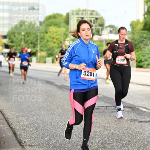06.09.2026 - CURREX Alsterlauf Dr. Thomas Lammeyer http://msf.ph/oto/10137686 06.09.2026 10:03:30 Laufen 5261, 4901 meine-sportfotos.de