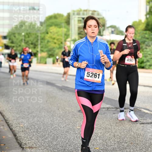 06.09.2026 - CURREX Alsterlauf Dr. Thomas Lammeyer http://msf.ph/oto/10137687 06.09.2026 10:03:30 Laufen 5261, 490, 2355 meine-sportfotos.de