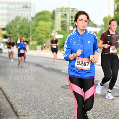 06.09.2026 - CURREX Alsterlauf Dr. Thomas Lammeyer http://msf.ph/oto/10137690 06.09.2026 10:03:31 Laufen 5261, 490 meine-sportfotos.de