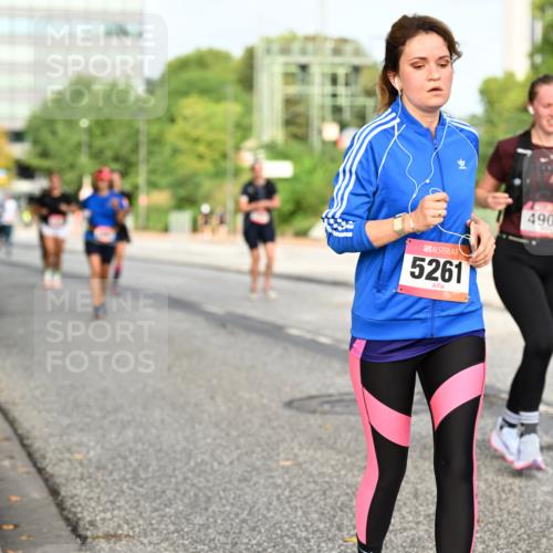 06.09.2026 - CURREX Alsterlauf Dr. Thomas Lammeyer http://msf.ph/oto/10137691 06.09.2026 10:03:31 Laufen 5261, 4901 meine-sportfotos.de