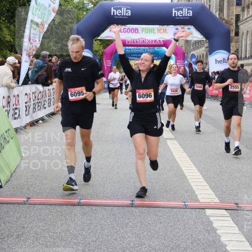 06.09.2026 - CURREX Alsterlauf Strokosch-Dieckow http://msf.ph/oto/10137820 06.09.2026 10:13:54 Ziel 2555, 2560, 2818, 3017, 3558, 3796, 5438, 5440, 5843, 6095, 6096 meine-sportfotos.de