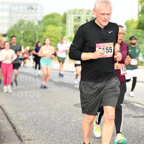 06.09.2026 - CURREX Alsterlauf Dr. Thomas Lammeyer http://msf.ph/oto/10137869 06.09.2026 10:03:53 Laufen 155, 13, 3916 meine-sportfotos.de
