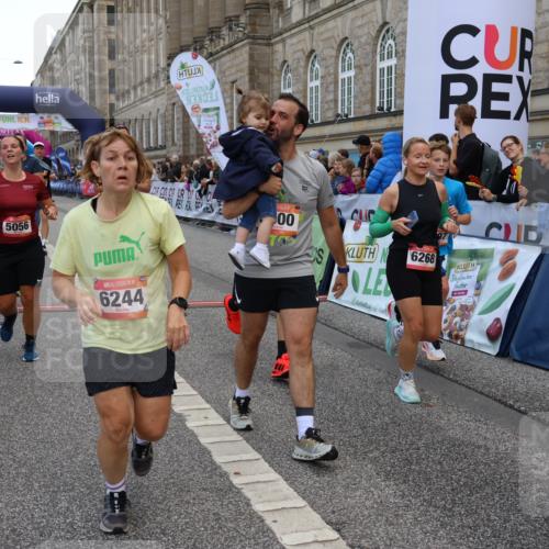 06.09.2026 - CURREX Alsterlauf Strokosch-Dieckow http://msf.ph/oto/10137873 06.09.2026 09:59:49 Ziel 2269, 2660, 2676, 3119, 3120, 3414, 4042, 4209, 4323, 4324, 4498, 4889, 4916, 5055, 5056, 5154, 5229, 5497, 5800, 6017, 6148, 6244, 6268, 8082 meine-sportfotos.de