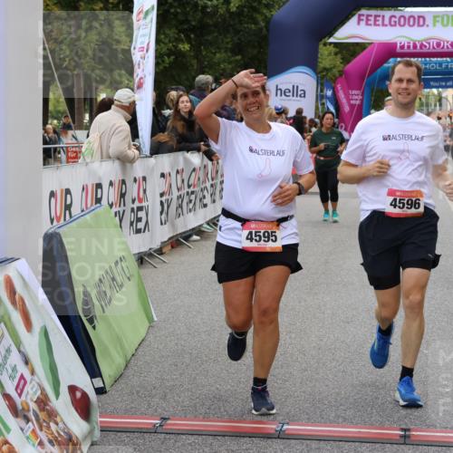06.09.2026 - CURREX Alsterlauf Strokosch-Dieckow http://msf.ph/oto/10137959 06.09.2026 10:14:02 Ziel 2555, 2560, 2818, 2866, 2867, 3510, 4398, 4595, 4596, 4981, 5438, 5440, 5715, 6289 meine-sportfotos.de