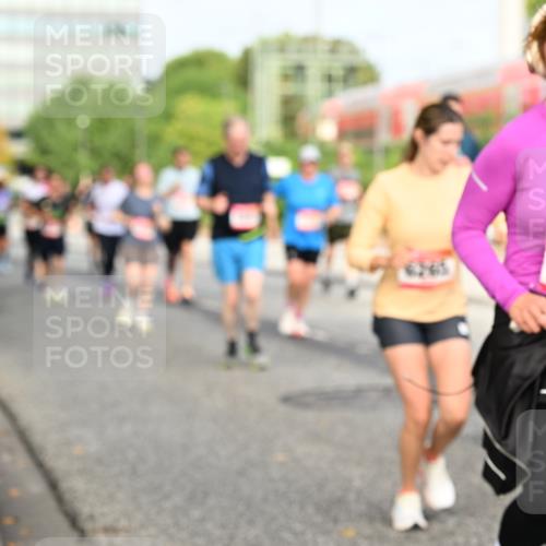 06.09.2026 - CURREX Alsterlauf Dr. Thomas Lammeyer http://msf.ph/oto/10138003 06.09.2026 10:04:06 Laufen 6 meine-sportfotos.de
