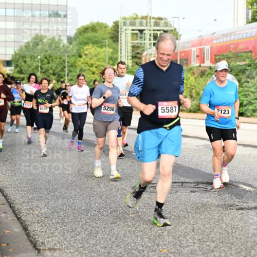 06.09.2026 - CURREX Alsterlauf Dr. Thomas Lammeyer http://msf.ph/oto/10138022 06.09.2026 10:04:08 Laufen 2491, 4146, 4841, 5256, 654, 5587, 2123, 6 meine-sportfotos.de