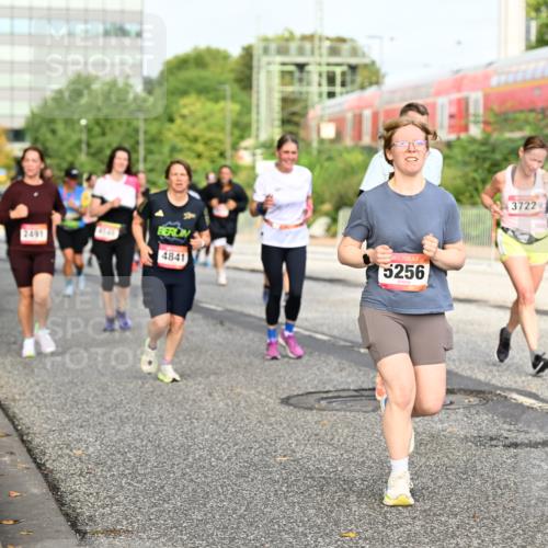 06.09.2026 - CURREX Alsterlauf Dr. Thomas Lammeyer http://msf.ph/oto/10138043 06.09.2026 10:04:09 Laufen 0, 5256, 2491, 4841, 3722, 3723 meine-sportfotos.de