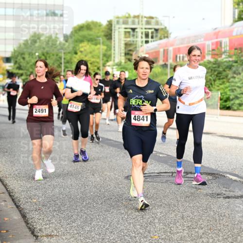 06.09.2026 - CURREX Alsterlauf Dr. Thomas Lammeyer http://msf.ph/oto/10138060 06.09.2026 10:04:11 Laufen 2491, 4146, 659, 4841, 044 meine-sportfotos.de