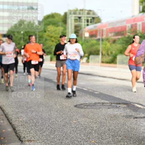 06.09.2026 - CURREX Alsterlauf Dr. Thomas Lammeyer http://msf.ph/oto/10138183 06.09.2026 10:04:23 Laufen 4590, 2390 meine-sportfotos.de