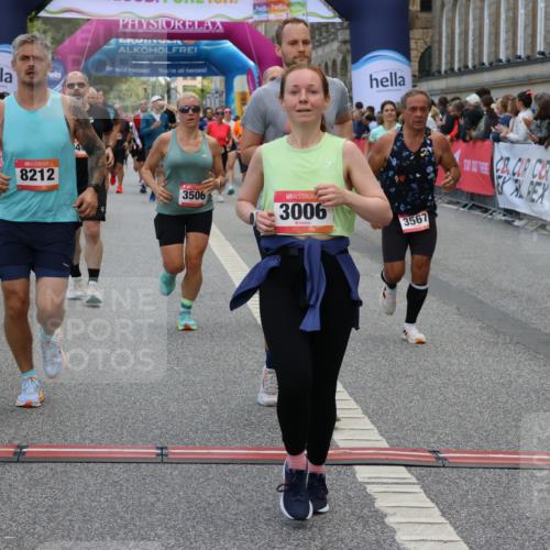 06.09.2026 - CURREX Alsterlauf Strokosch-Dieckow http://msf.ph/oto/10138231 06.09.2026 10:00:15 Ziel 2940, 3006, 3262, 3364, 3506, 3507, 3567, 3574, 3897, 4136, 4407, 5222, 5472, 5622, 5738, 5741, 6028, 6112, 6241, 6299, 8002, 8035, 8212 meine-sportfotos.de