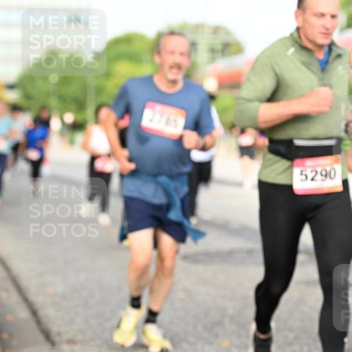 06.09.2026 - CURREX Alsterlauf Dr. Thomas Lammeyer http://msf.ph/oto/10138237 06.09.2026 10:04:27 Laufen 5290 meine-sportfotos.de
