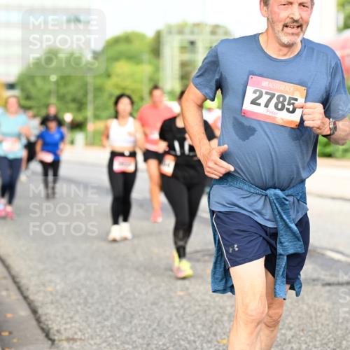 06.09.2026 - CURREX Alsterlauf Dr. Thomas Lammeyer http://msf.ph/oto/10138244 06.09.2026 10:04:28 Laufen 2785, 5502 meine-sportfotos.de