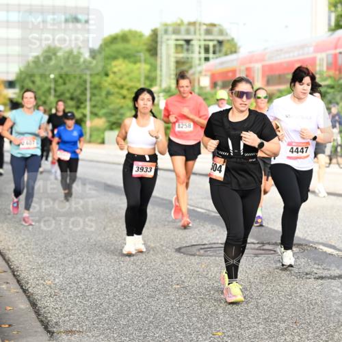 06.09.2026 - CURREX Alsterlauf Dr. Thomas Lammeyer http://msf.ph/oto/10138251 06.09.2026 10:04:29 Laufen 2407, 8258, 3933, 504, 4447 meine-sportfotos.de