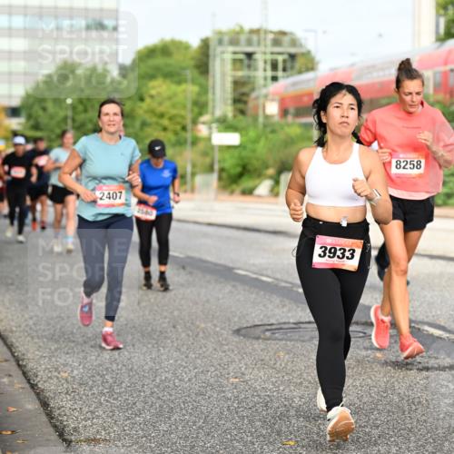 06.09.2026 - CURREX Alsterlauf Dr. Thomas Lammeyer http://msf.ph/oto/10138268 06.09.2026 10:04:30 Laufen 2407, 2540, 3933, 8258, 8260 meine-sportfotos.de